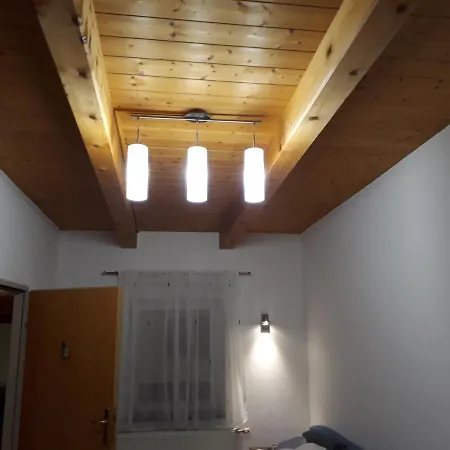 Bed & Breakfast Obsthof Glueck