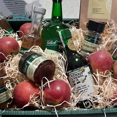 Bed and breakfast Obsthof Glueck *